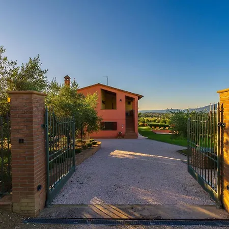 Scappo In Umbria, Mevania Villa