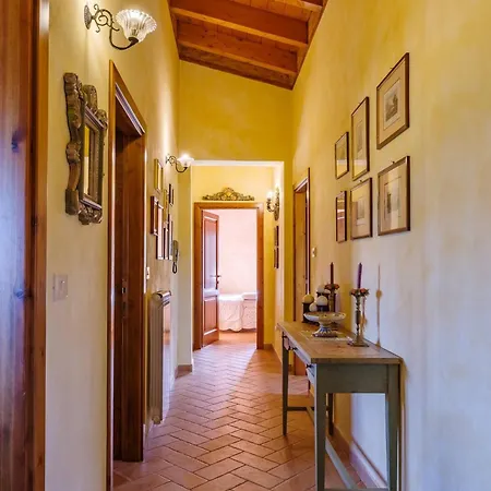 Scappo In Umbria, Mevania *