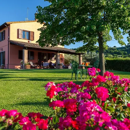 Scappo In Umbria, Mevania